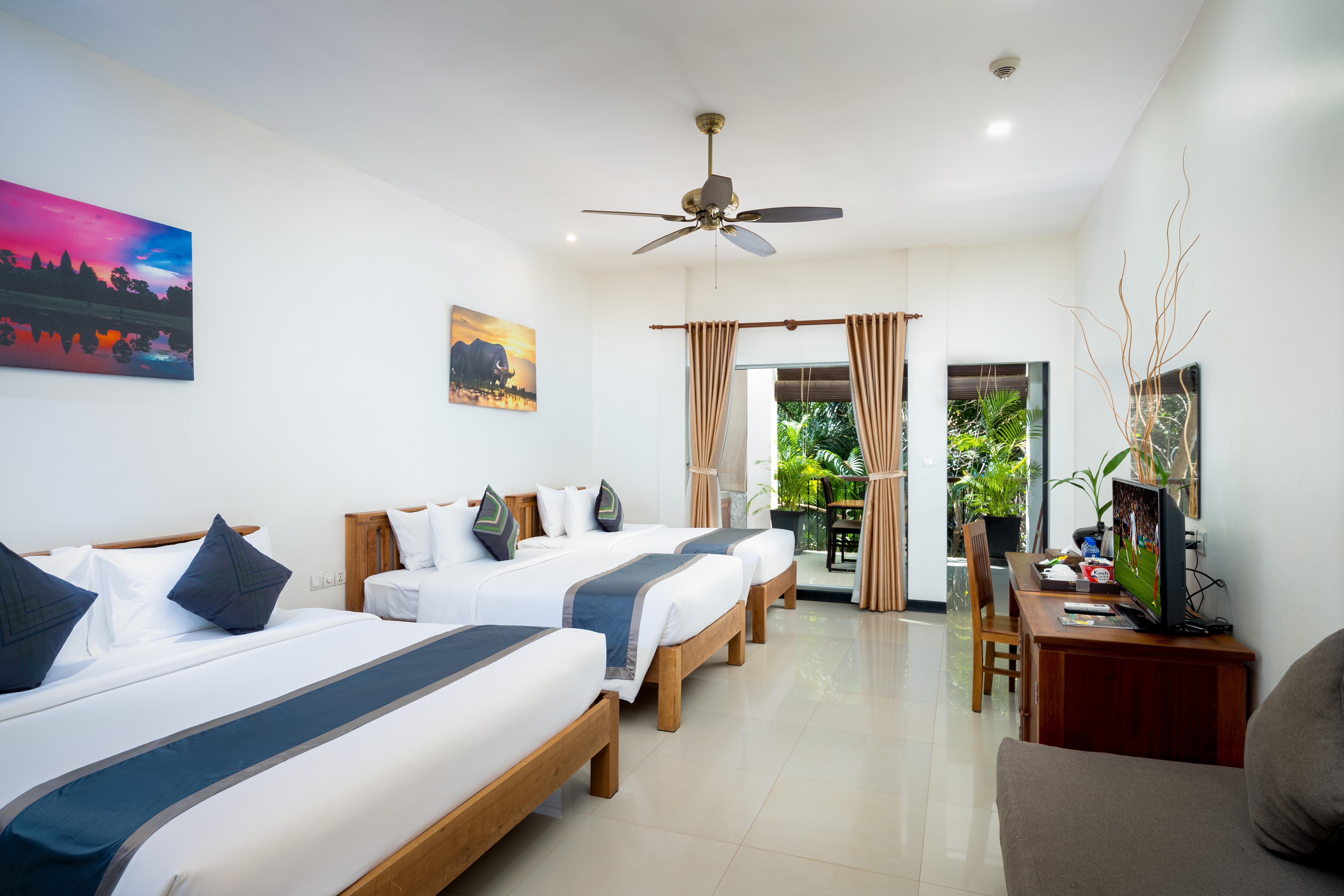 Hotel Landing Gold By Amatak Ciudad de Siem Riep Exterior foto